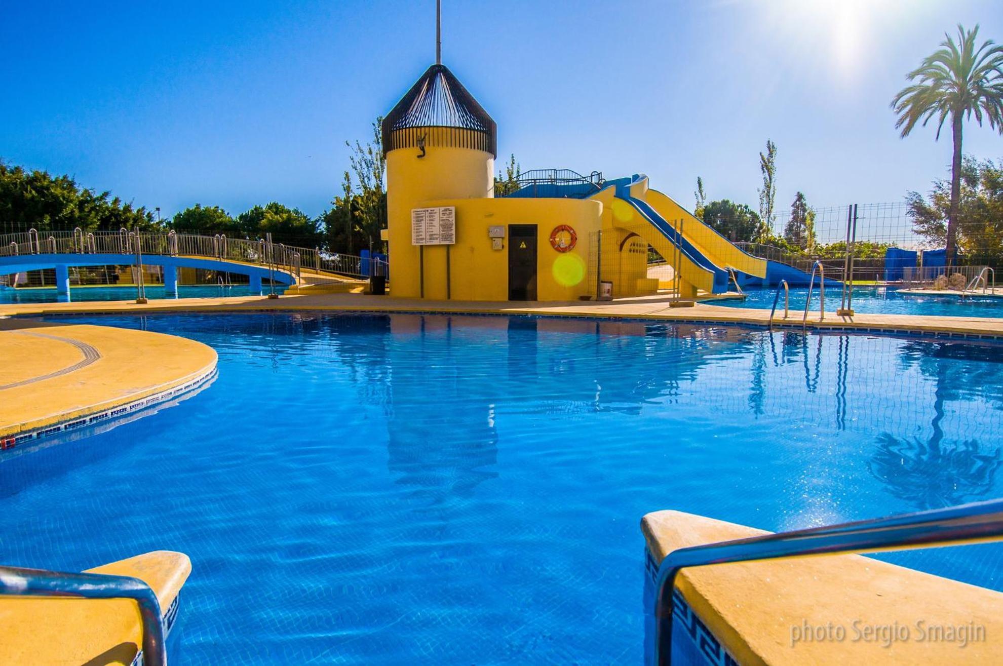 426 Estudio En Minerva Apartamentos - Vista Al Jardin - Piscina Y Playa ベナルマデナ エクステリア 写真